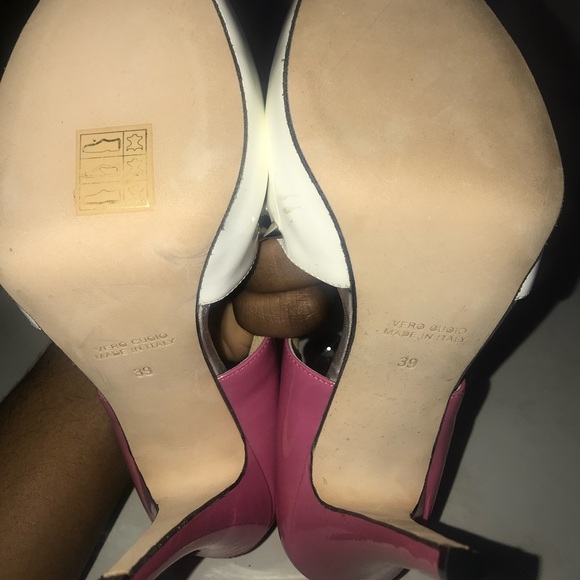 Vera Cuoio Shoes - Picture 2 of 2